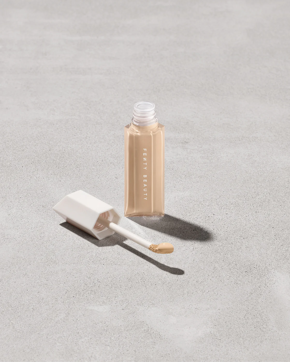 Imagen de portada de Concealer Light